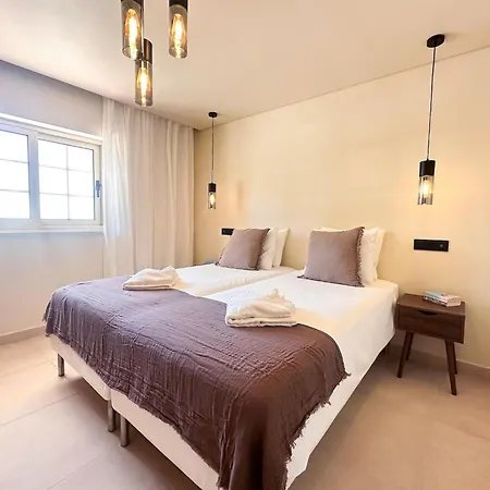 Oura Modern Poolside By Becherish Appartement Albufeira